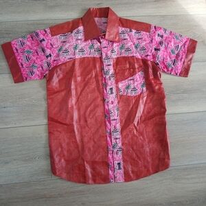 Medium African Ankara Wax Print Hawaiian Shirt for Men Dark Red Pink & Black